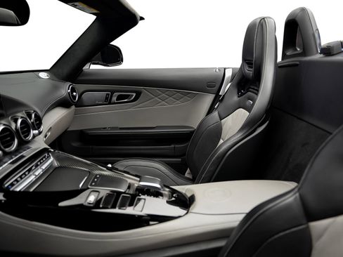 Used 2020 Mercedes-Benz AMG GT C image 64