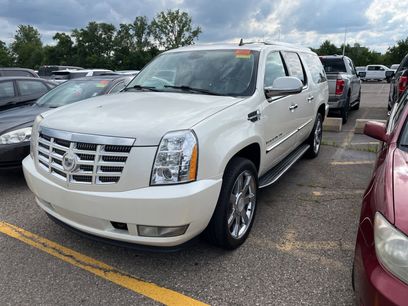 Used 2008 Cadillac Escalade ESV AWD