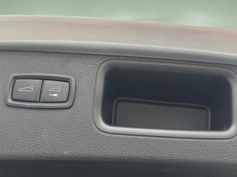 Used 2018 Porsche Macan GTS image 40