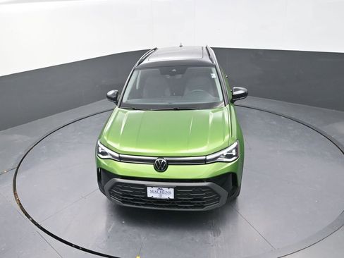 New 2026 Volkswagen Taos SE image 11