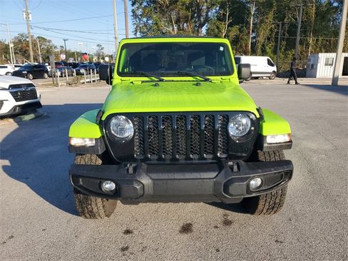 Used 2021 Jeep Gladiator Willys image 5