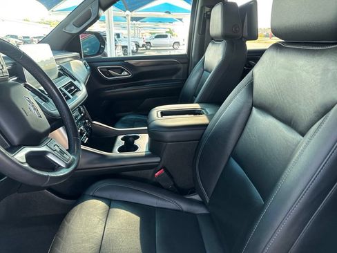 Used 2021 Chevrolet Tahoe Z71 w/ Rear Media and Nav Package AWD/4WD image 14