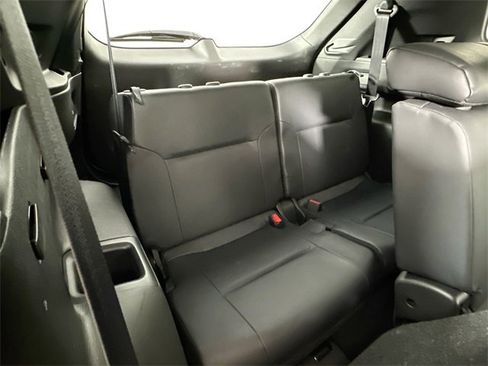 Used 2024 Mitsubishi Outlander SE image 26