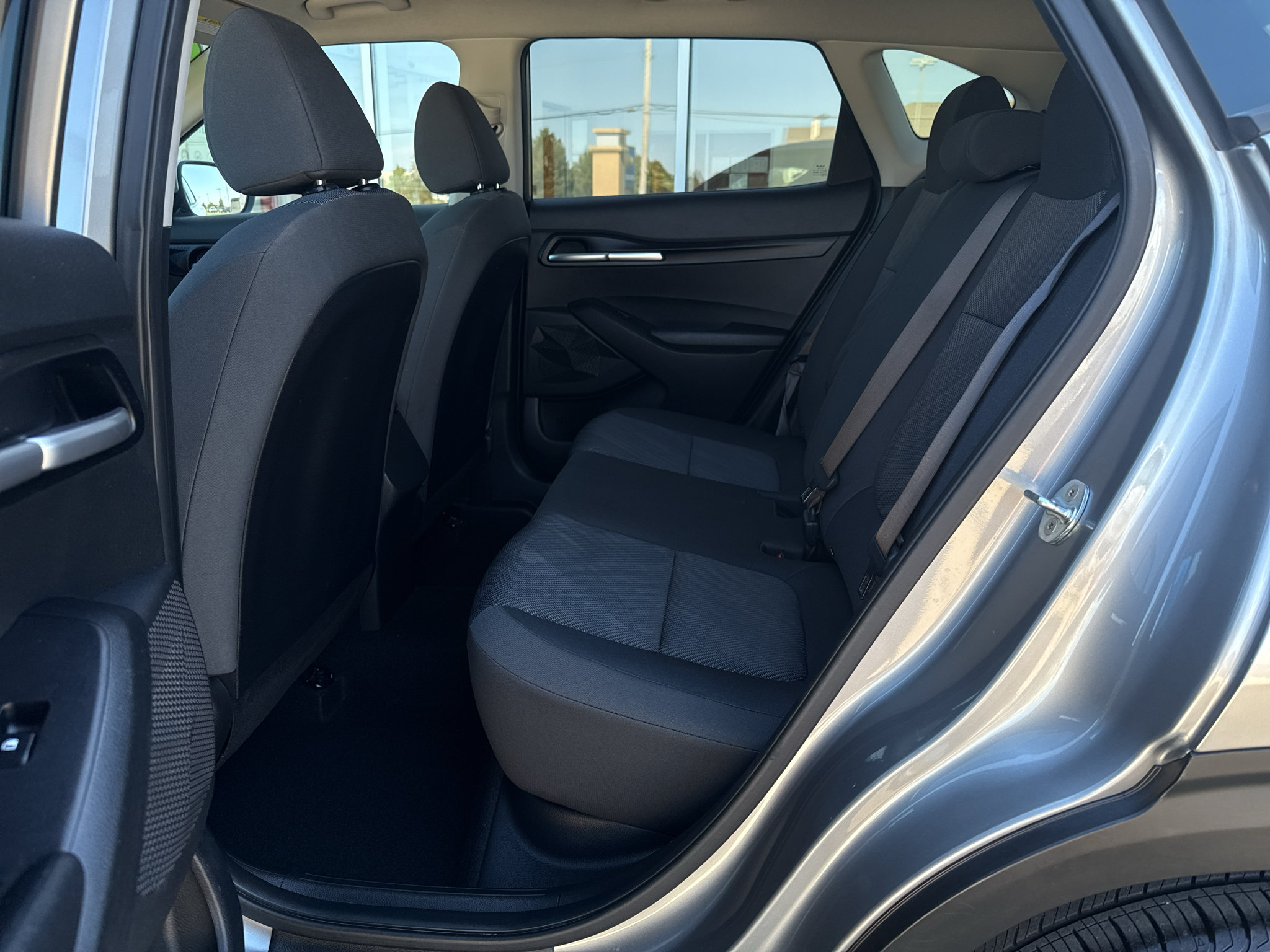 Used 2023 Kia Seltos LX AWD/4WD image 30
