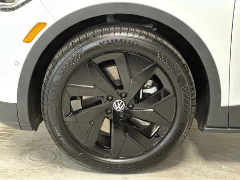 New 2026 Volkswagen ID.4 Pro S RWD image 25