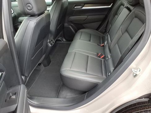 New 2026 GMC Terrain Elevation w/ Elevation Premium Package AWD/4WD image 15