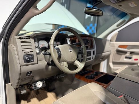 Used 2007 Dodge Ram 2500 Truck 4x4 Mega Cab image 11