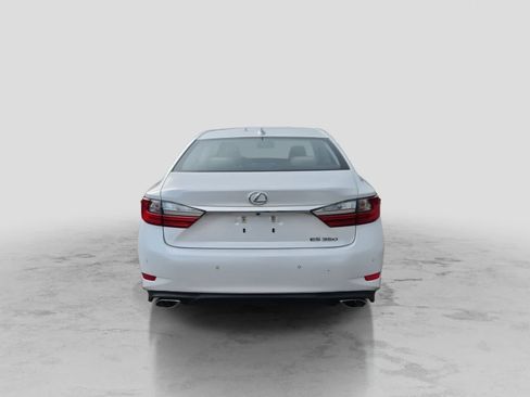 Used 2017 Lexus ES 350 w/ Navigation System Package FWD image 7