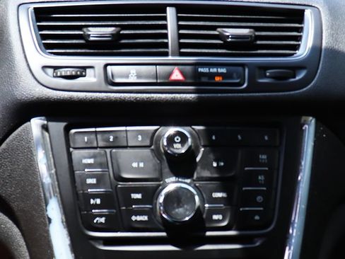 Used 2016 Buick Encore FWD image 44
