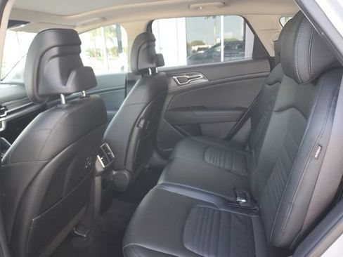 Certified 2024 Kia Sportage SX FWD image 8