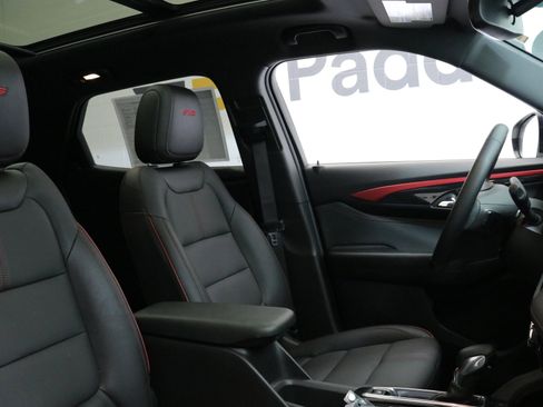 Certified 2024 Chevrolet TrailBlazer RS w/ Convenience Package image 32