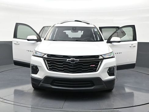 Used 2023 Chevrolet Traverse RS FWD image 34