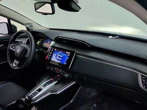 Used 2018 Honda Clarity Plug-In Hybrid image 32