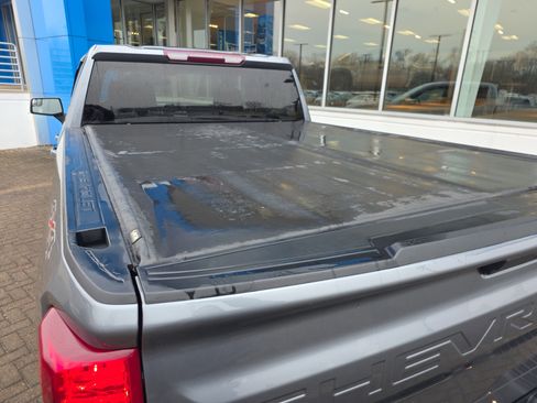 Used 2019 Chevrolet Silverado 1500 LT w/ All-Star Edition image 37