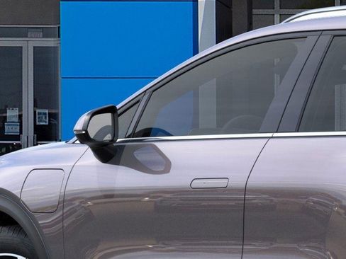 New 2026 Chevrolet Equinox EV LT image 12