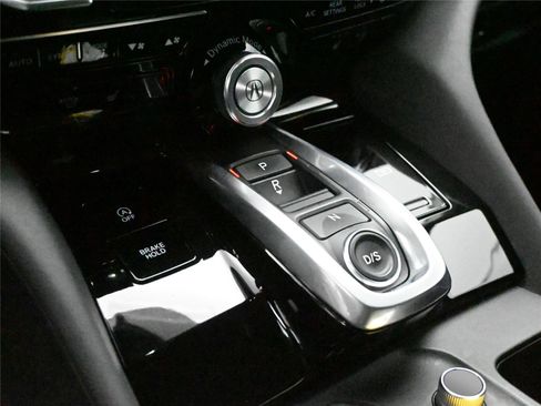 Certified 2022 Acura MDX SH-AWD w/ Technology Package image 5