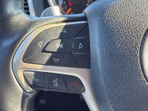 Used 2015 Jeep Grand Cherokee Limited w/ Trailer Tow Group IV image 10