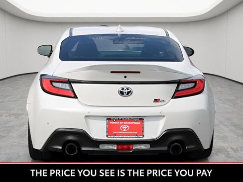 Used 2024 Toyota GR86 Premium w/ Performance Package RWD image 5
