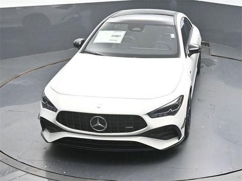 New 2025 Mercedes-Benz CLA 35 AMG 4MATIC image 41