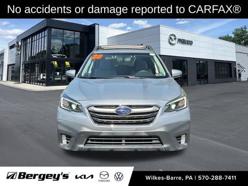 Used 2020 Subaru Outback Premium w/ Popular Package #1 AWD/4WD image 2