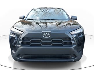 Used 2026 Toyota Corolla Cross L video 2