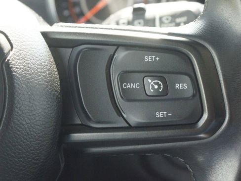 Used 2019 Jeep Wrangler Unlimited Sport S AWD/4WD image 10