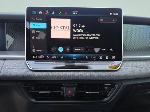 Used 2025 Volkswagen Tiguan S FWD image 29