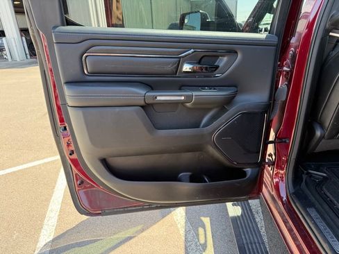 Used 2022 RAM 1500 Limited image 11