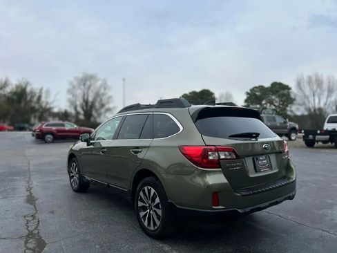 Used 2016 Subaru Outback 2.5i Limited w/ Popular Package #4 AWD/4WD image 9