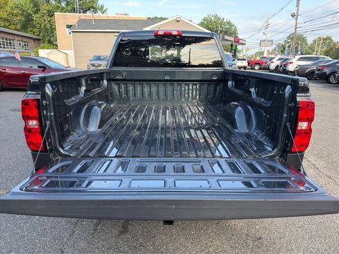 Used 2018 Chevrolet Silverado 1500 LT w/ All Star Edition AWD/4WD image 11