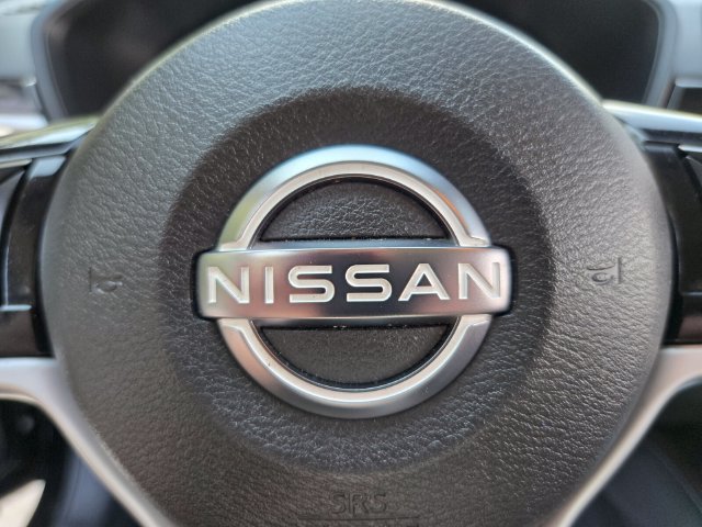 Used 2023 Nissan Altima 2.5 SR w/ SR Premium Package FWD image 32