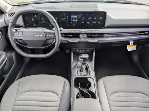 Certified 2025 Kia K4 GT-Line Turbo FWD image 11
