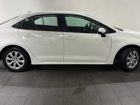 Used 2024 Toyota Corolla LE FWD image 6