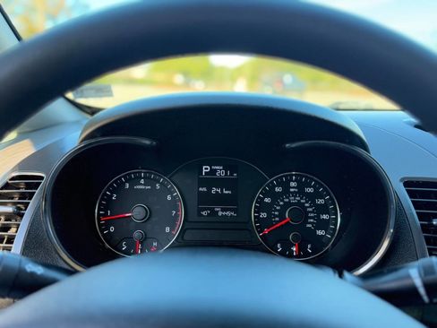 Used 2017 Kia Forte LX image 22