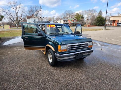 Used 1994 Ford Explorer Eddie Bauer image 19