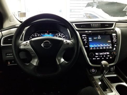 Used 2018 Nissan Murano Platinum image 4