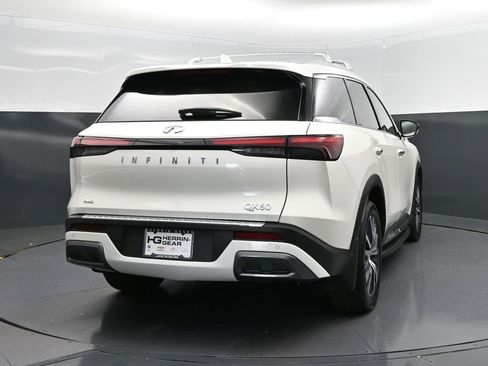 Used 2023 INFINITI QX60 Sensory w/ Vision Package AWD/4WD image 7