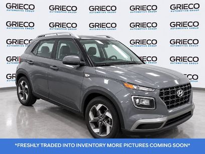 Used 2023 Hyundai Venue SEL w/ Cargo Package