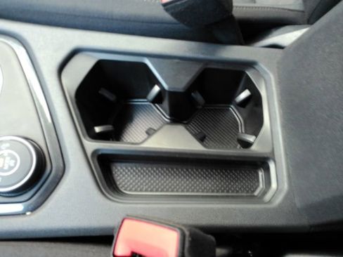 Used 2020 Volkswagen Tiguan S w/ 3rd Row Seat Package image 44