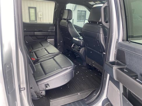 Used 2024 Ford F150 Lariat image 13