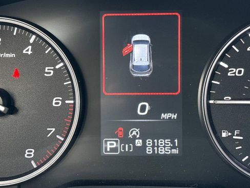 Used 2024 Subaru Crosstrek 2.5i Limited w/ Crosstrek Mirror Package image 37