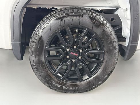Used 2025 GMC Sierra 1500 Elevation AWD/4WD image 35