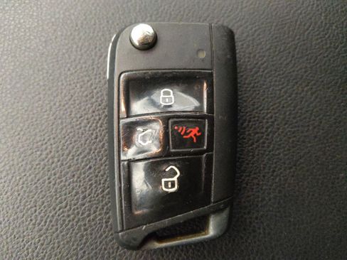 Used 2021 Volkswagen Jetta S FWD image 32