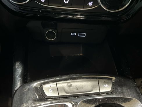 Used 2024 Chevrolet Trax RS w/ Driver Confidence Package image 18