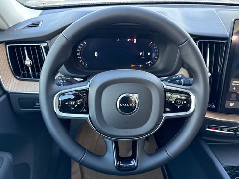 New 2026 Volvo XC60 B5 Core AWD/4WD image 12