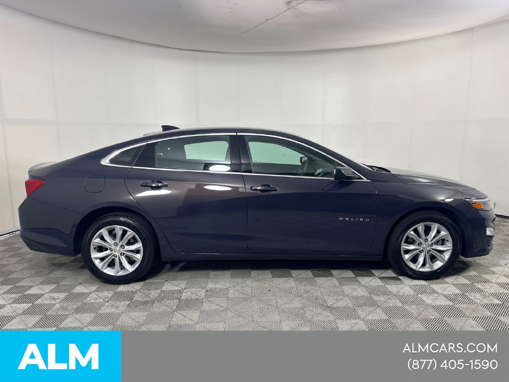 Used 2025 Chevrolet Malibu LT FWD image 5