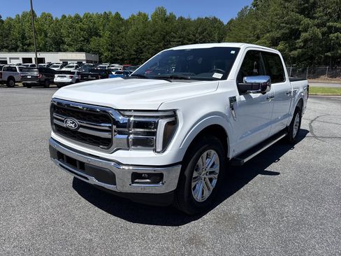 Used 2026 Ford F150 Lariat w/ Equipment Group 501A Mid RWD image 3