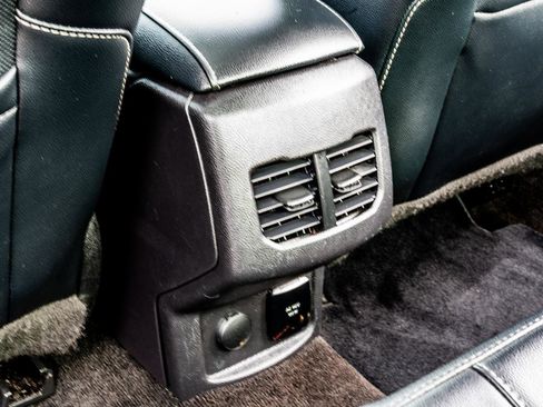 Used 2018 Ford Fusion Energi Titanium image 34