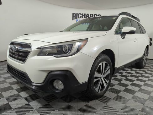 Used 2019 Subaru Outback 2.5i Limited image 1