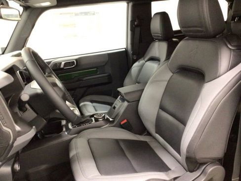 New 2024 Ford Bronco Big Bend w/ Sasquatch Package image 30